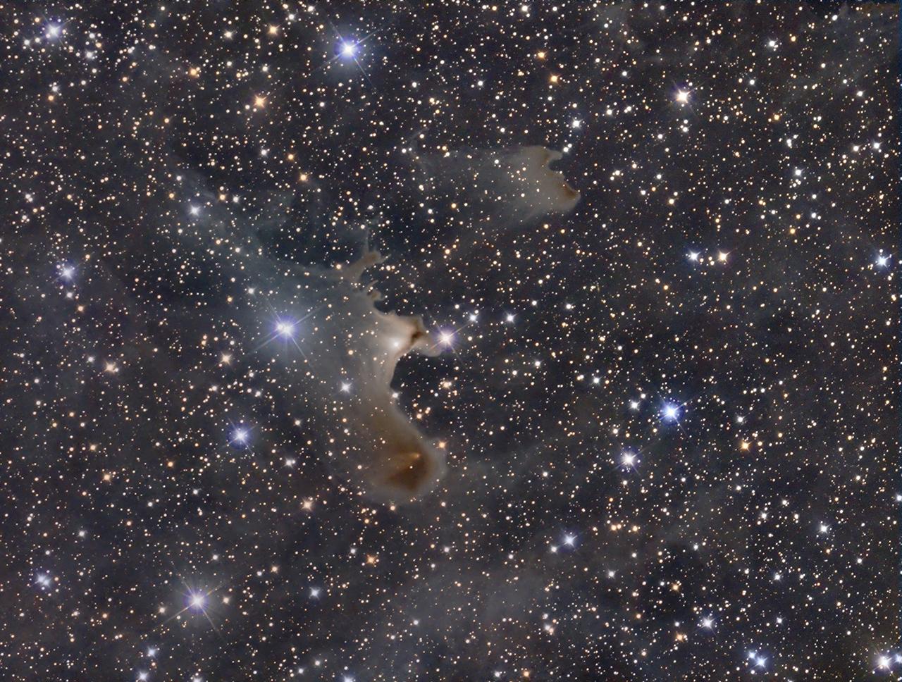 Sh2-136 ou Vdb141, le Fantôme de Céphée